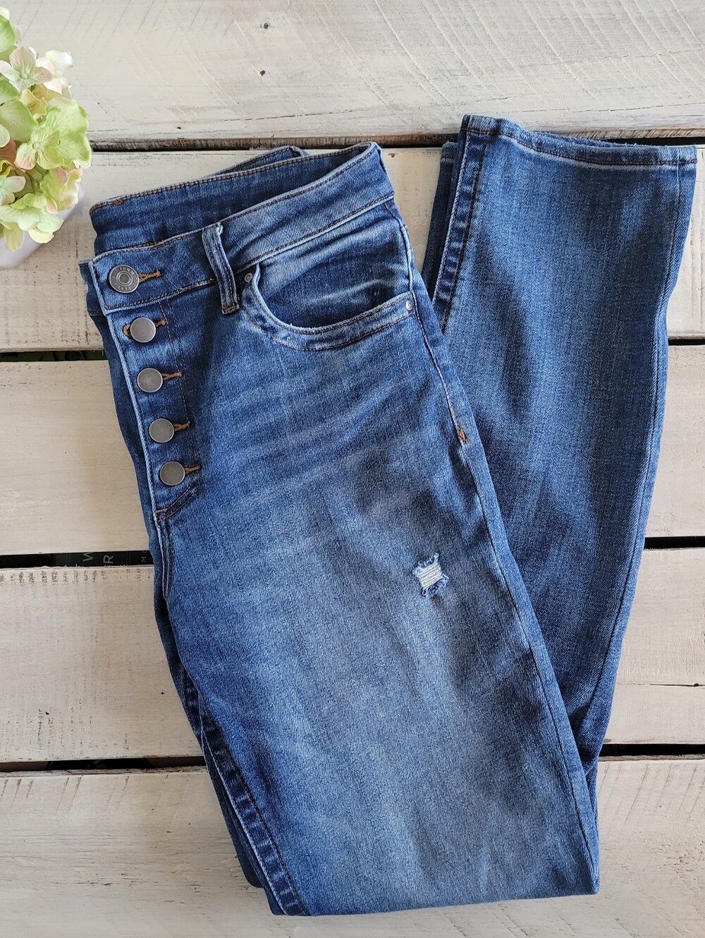 Kut from the Kloth Medium Blue Straight-Leg Jeans with Button Fly Sz 8